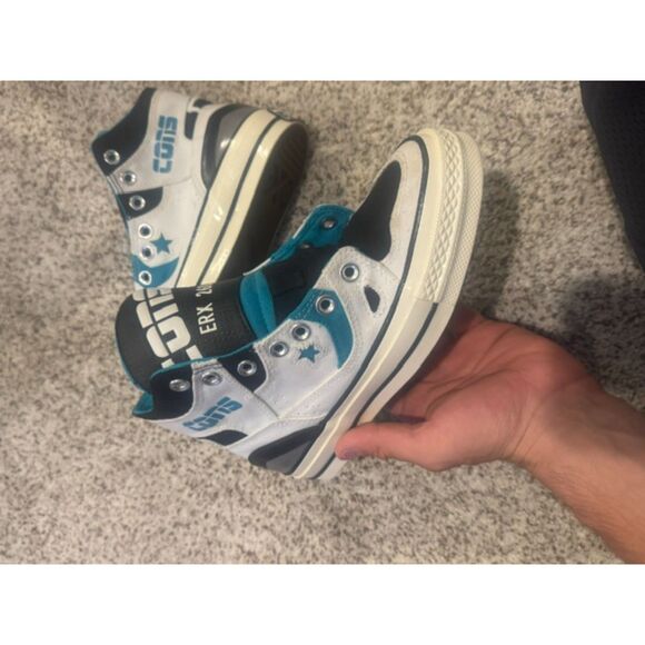 converse sneakers brand new - Picture 1 of 3